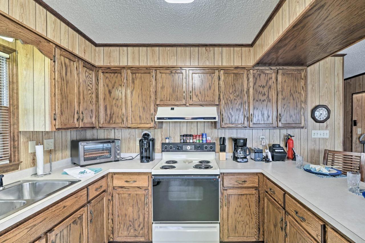 Pet-Friendly Second Row House Steps To Beach! Holden Beach Extérieur photo