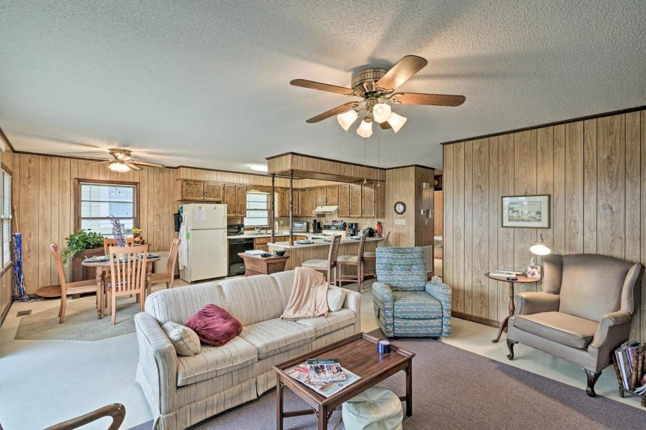 Pet-Friendly Second Row House Steps To Beach! Holden Beach Extérieur photo