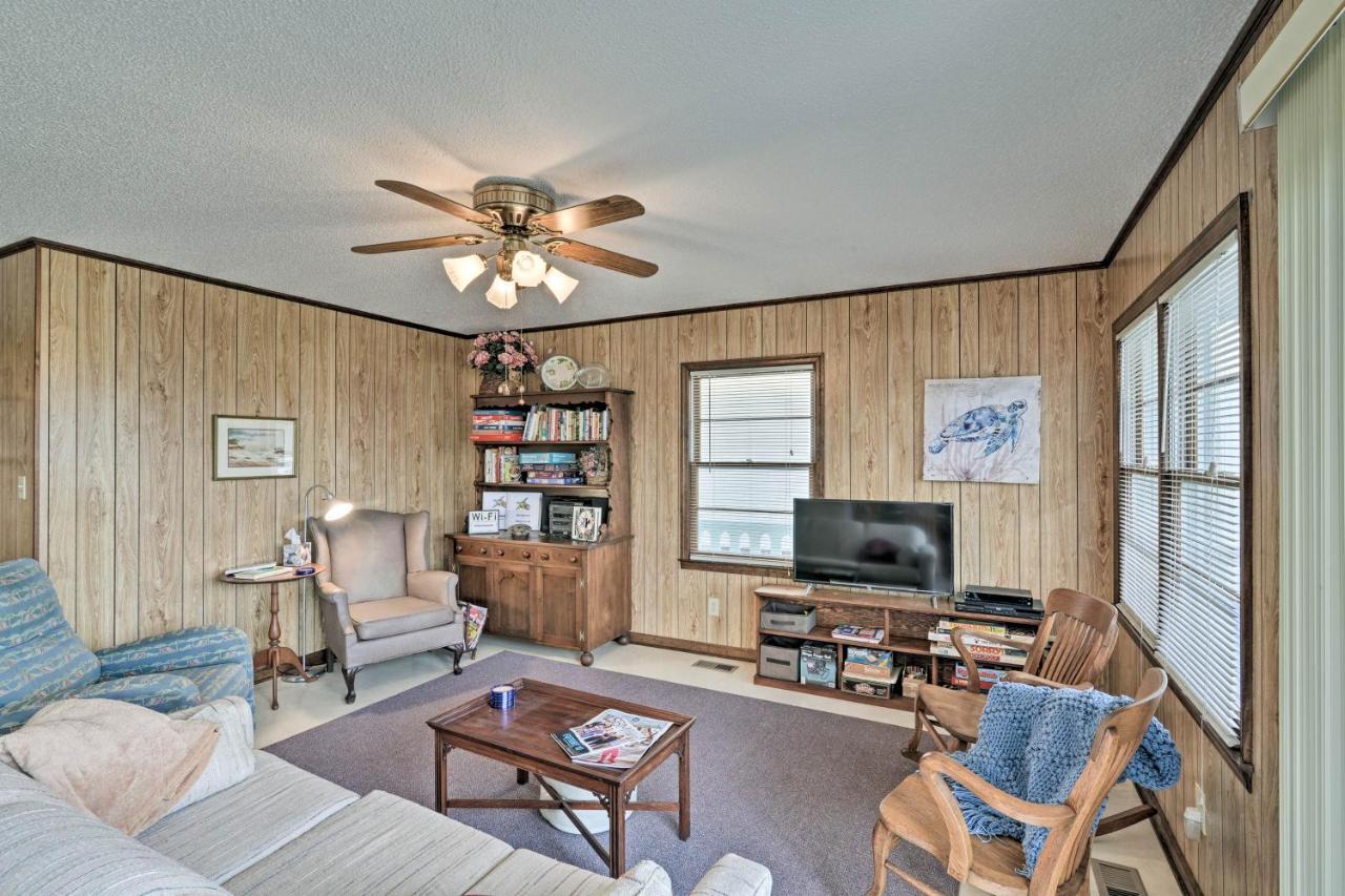 Pet-Friendly Second Row House Steps To Beach! Holden Beach Extérieur photo
